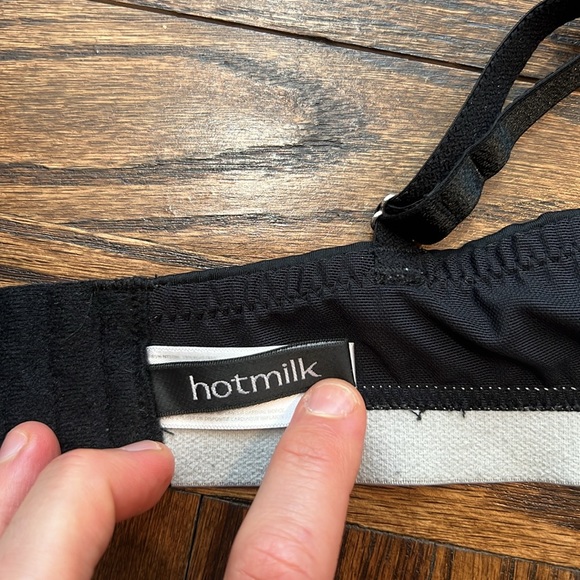 Hot Milk Freedom hands free pumping and clip down nursing bra - Picture 9 of 12